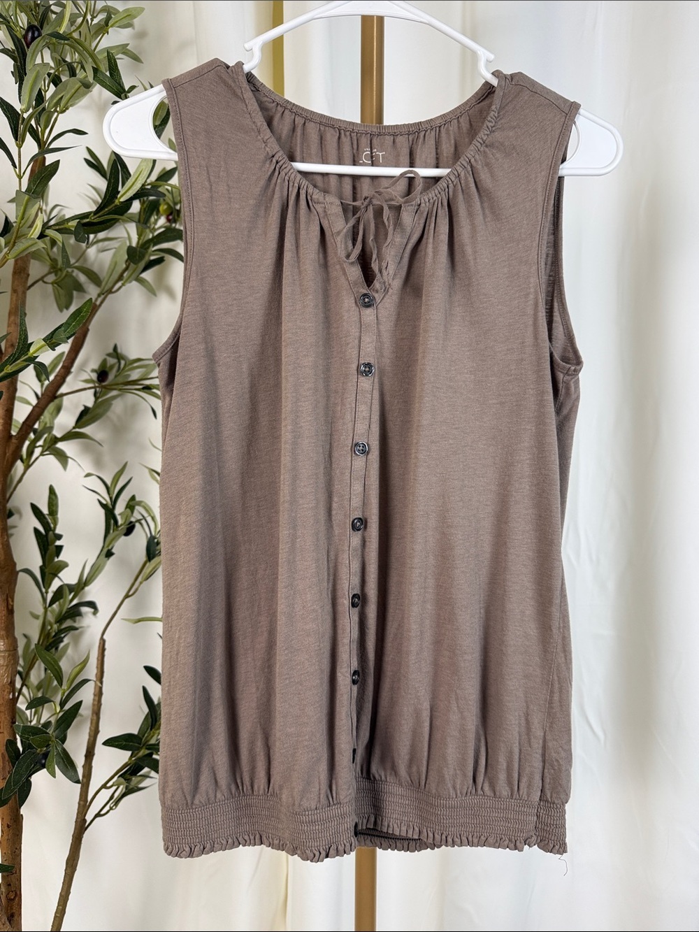 LOFT Sleeveless Button-Front Top in Taupe Brown Sz S (T4)